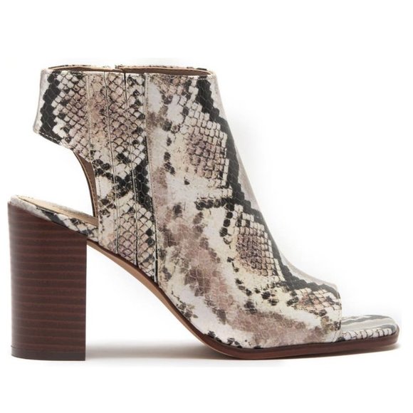 NEW Kensli Sandal VINCE CAMUTO Taupe Size 7, 8, 9 and 10 - Picture 4 of 12